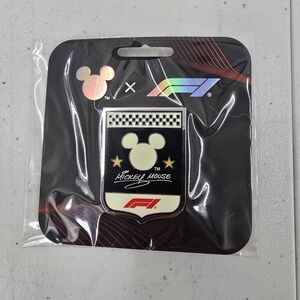 Las Vegas Grand Prix Formula 1 F1‎ Mickey Mouse Disney Collab Pin Official 2025.